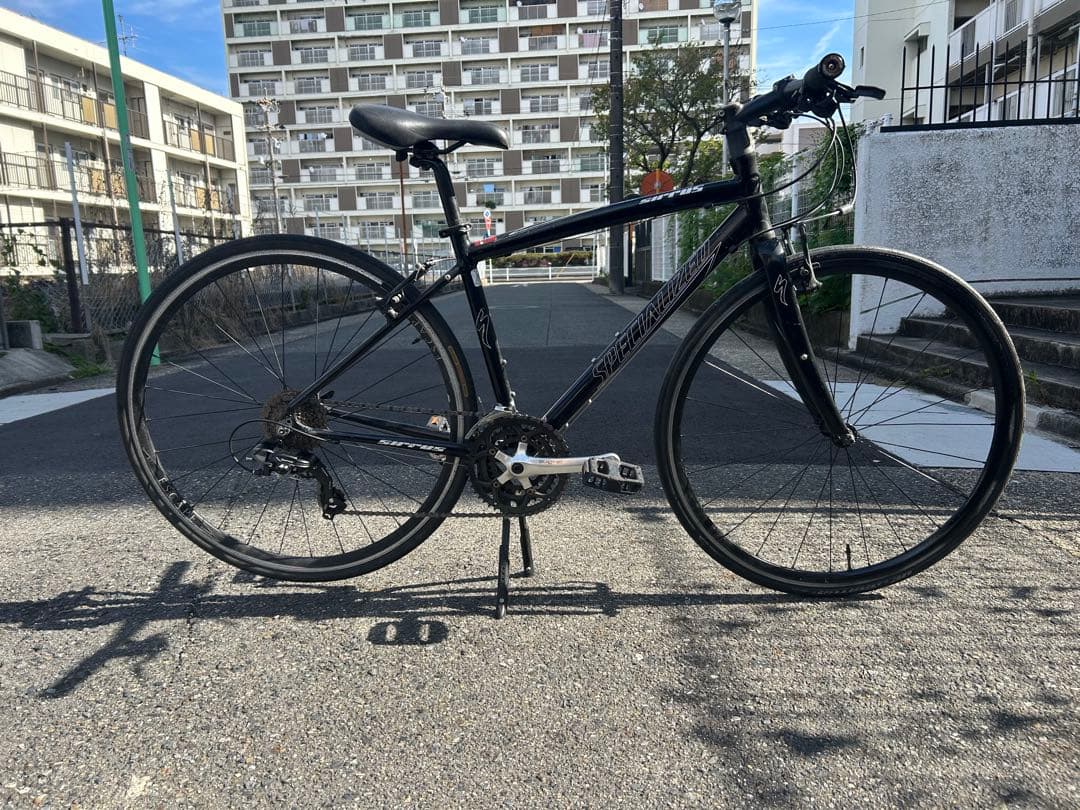 SPECIALIZED クロスバイク　SIRRUS ロードバイク　チェーン新品