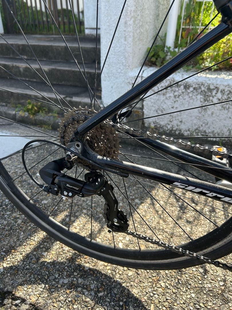 SPECIALIZED クロスバイク　SIRRUS ロードバイク　チェーン新品