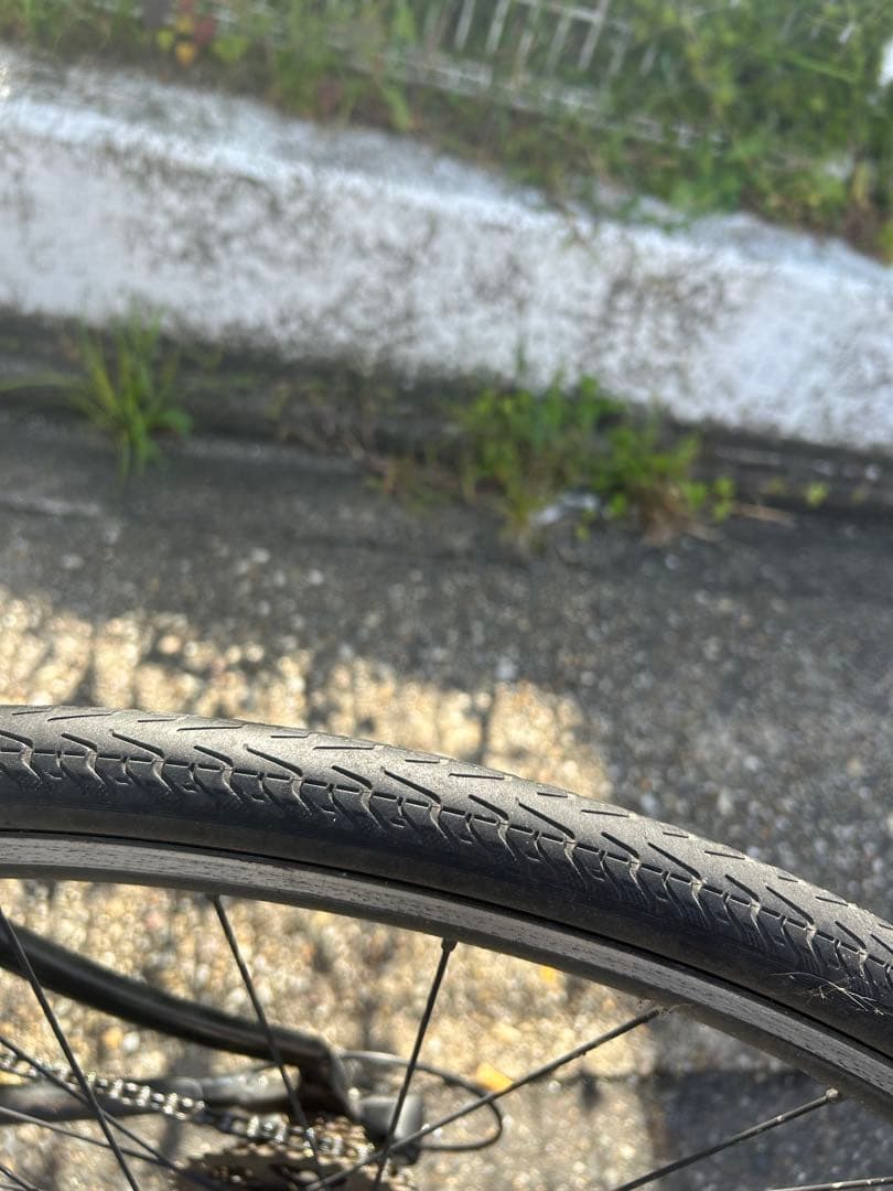 SPECIALIZED クロスバイク　SIRRUS ロードバイク　チェーン新品
