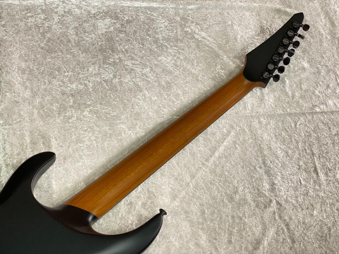 Y1166 gfc GN7-200 Satin TBL QM アウトレット