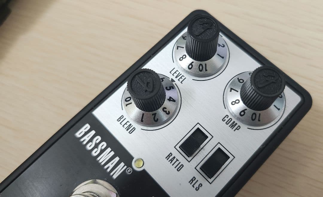 Fender Bassman Comp ベースエフェクター【箱付き】