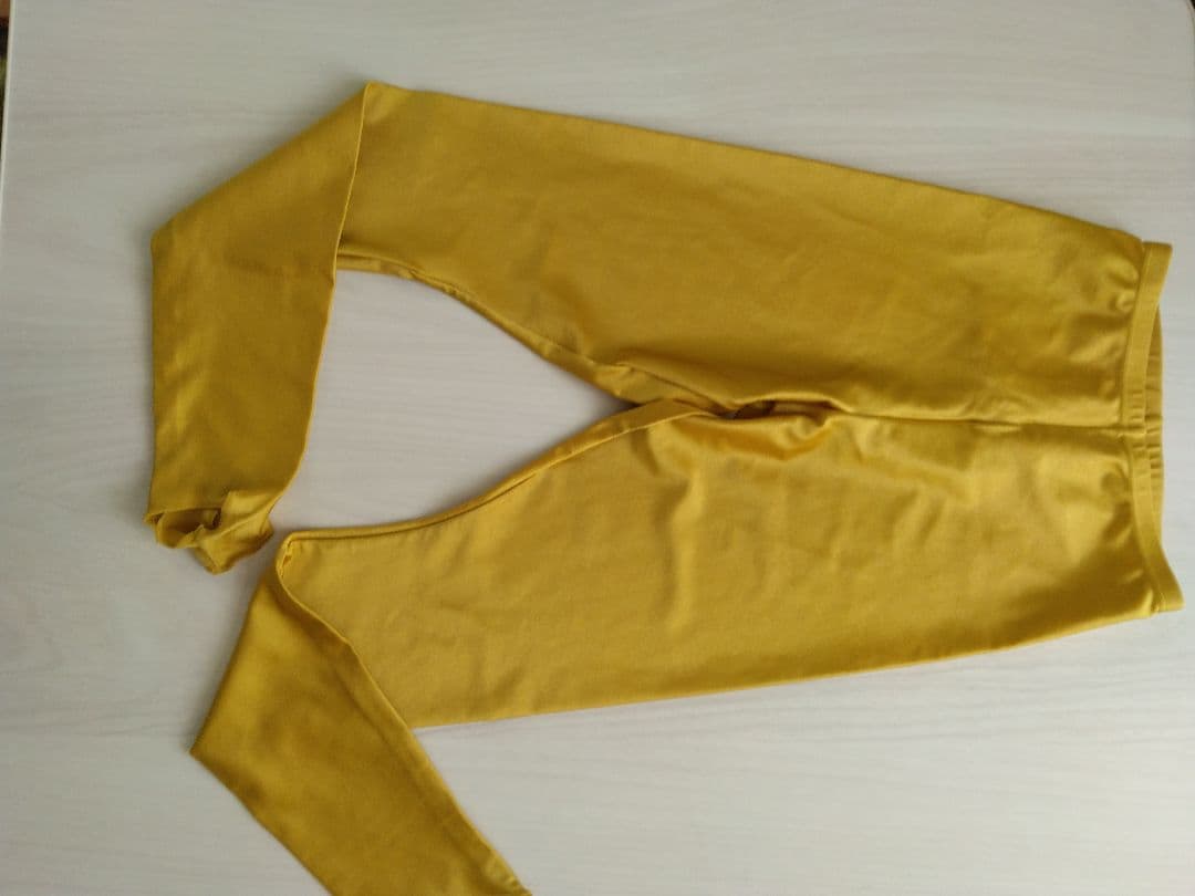 scullのレオタード　chacottのトレンカ サイズM