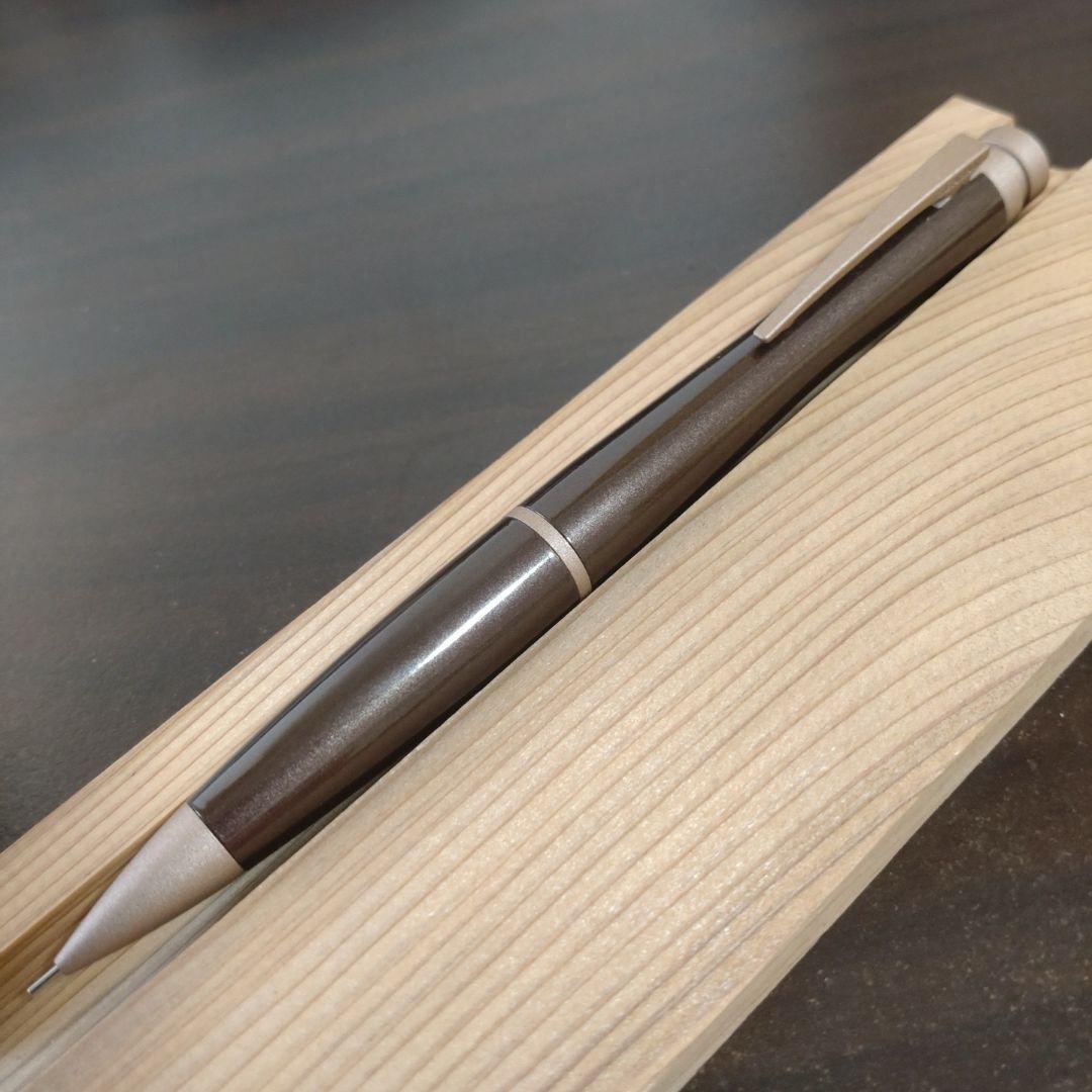 シーサー　剛性感MAXシャーペン　ダークブラウン