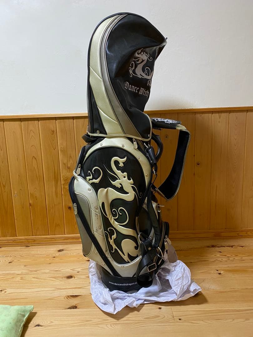 Dance With Dragon キャディバッグ