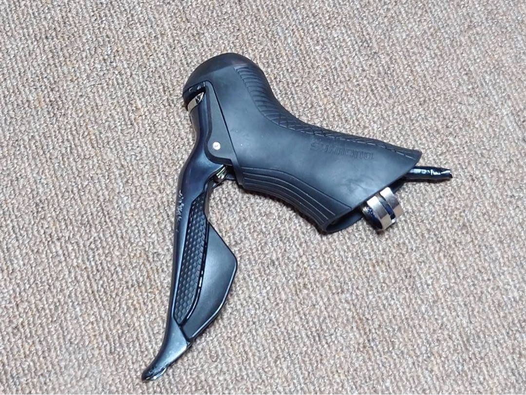 シマノ　アルテグラ　Di2用STIレバー、油圧ディスクブレーキキャリパーセット