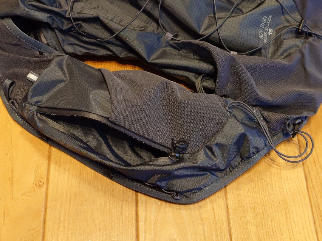 サロモン　ADV SKIN Cross season15（クロスシーズン15）M