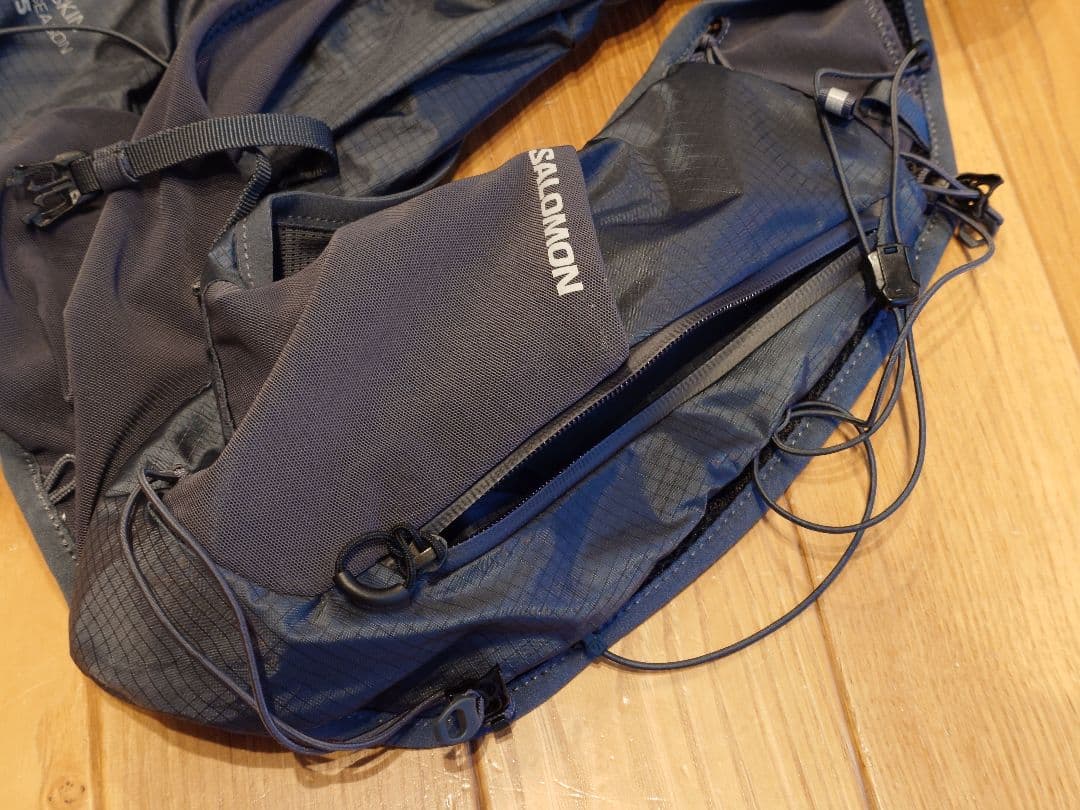 サロモン　ADV SKIN Cross season15（クロスシーズン15）M