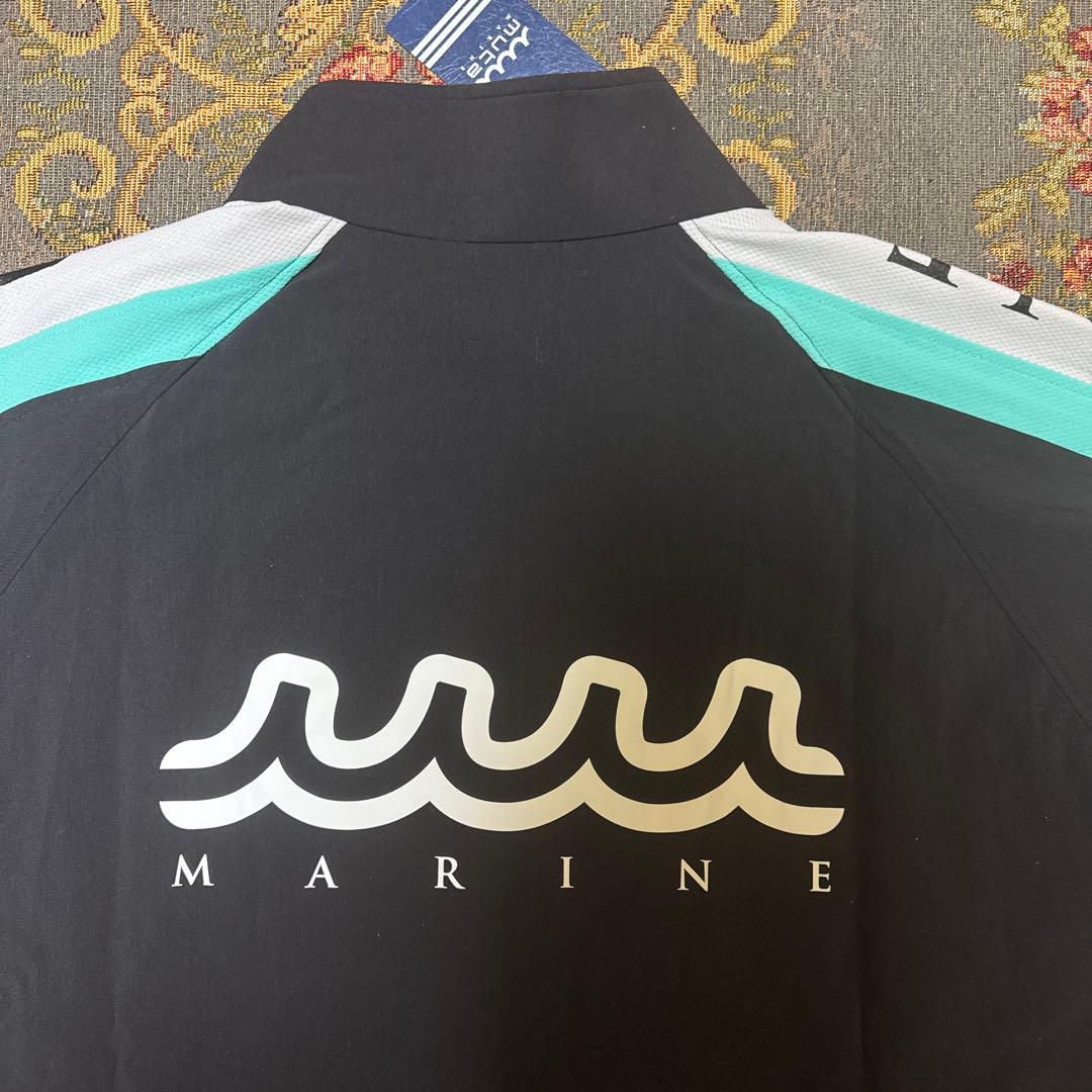 新品　ムータ　ウィンドブレーカー