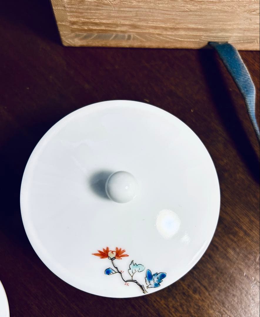 人間国宝　柿右衛門　十三代 酒井田柿右衛門　番茶器 錦花岩文