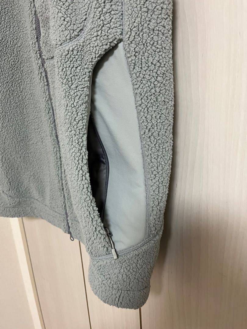 【新品未使用】ダイワ DJ-5822 ボアフリースベスト アイスグレー Lサイズ