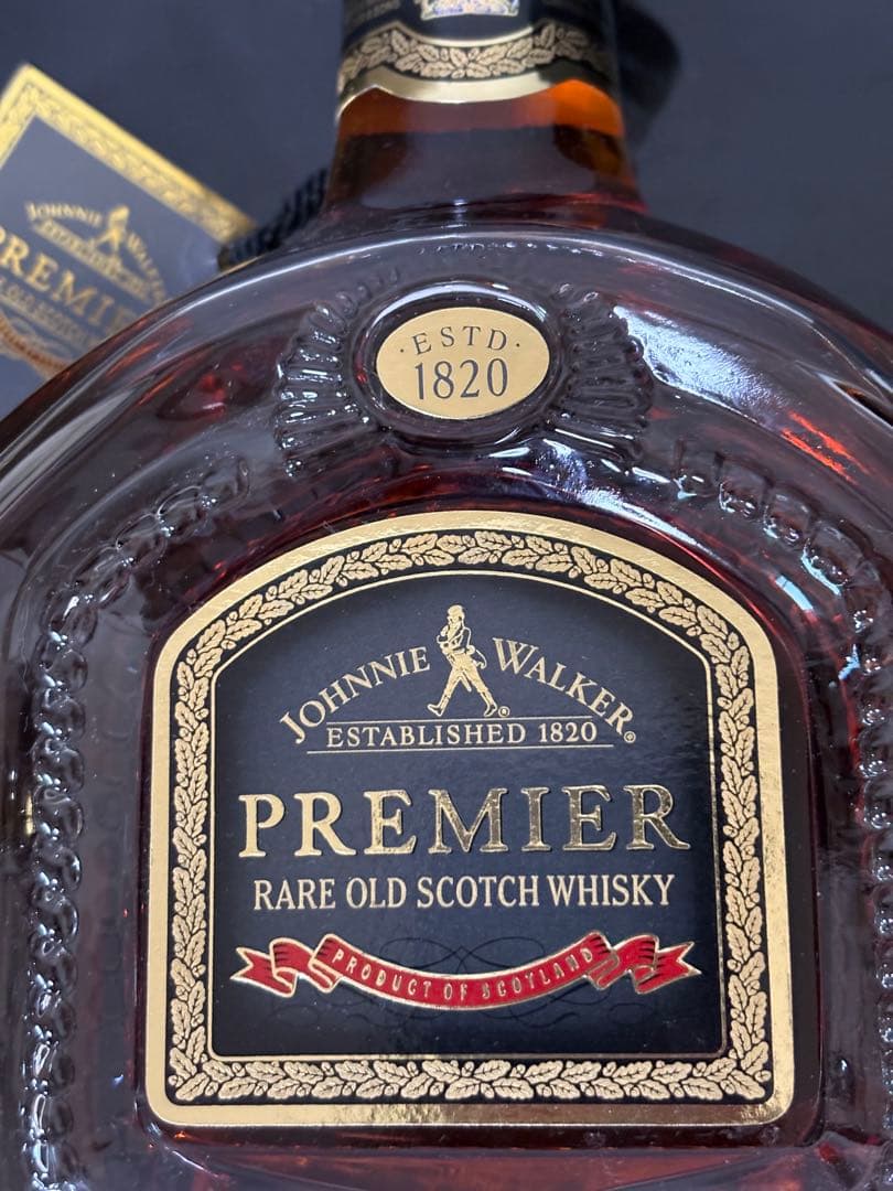 ジョニーウォーカー プレミア レア オールド 750ml（箱無）