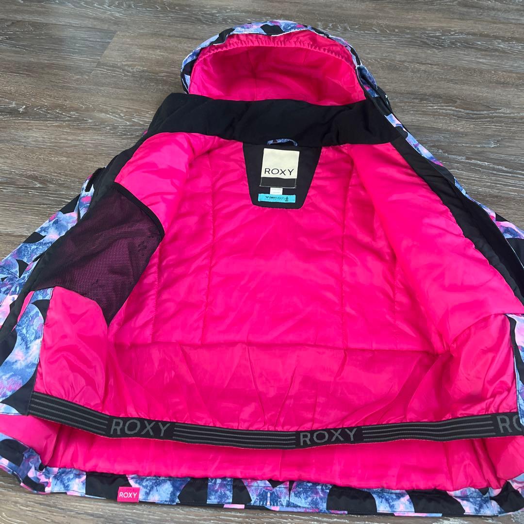 ロキシー　150センチ相当　スノーウェア　女のボード