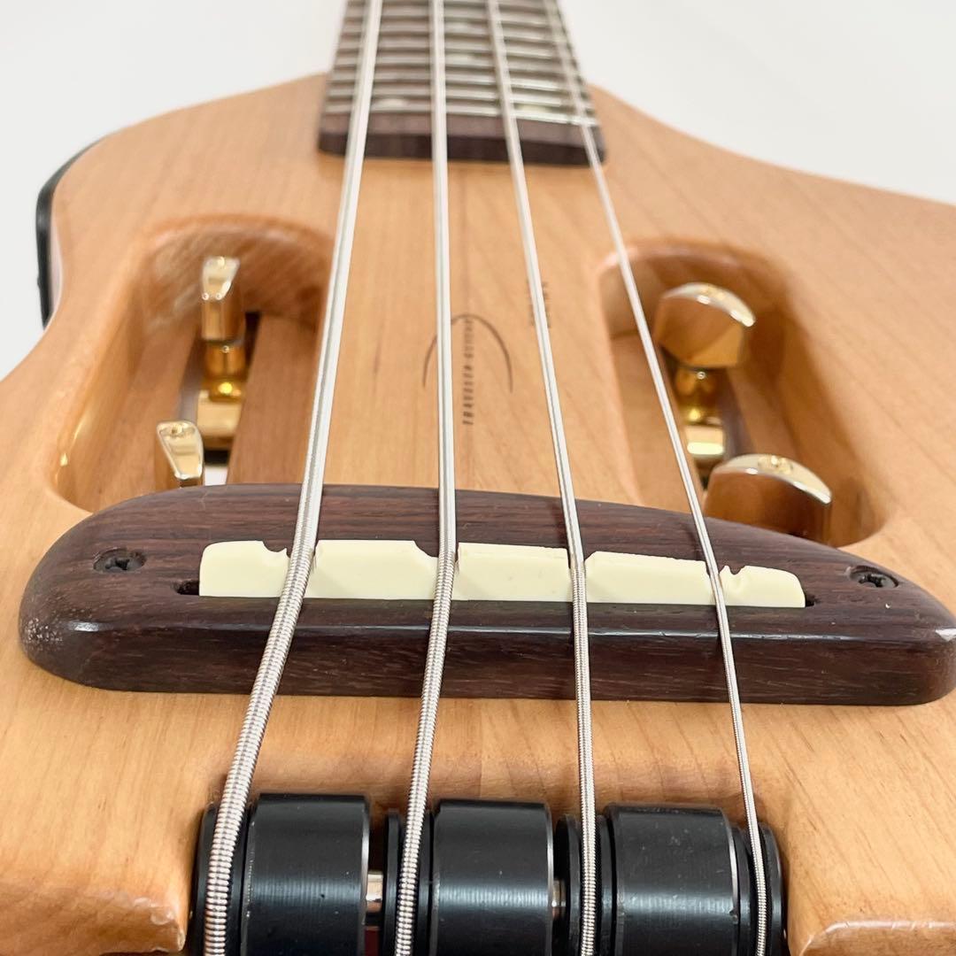 【美品】Traveler Guitar escape ヘッドレスベース