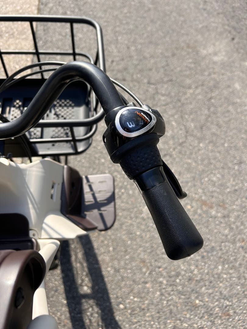 ギュットクルーム　電動アシスト自転車 チャイルドシート付　BE-FRD032