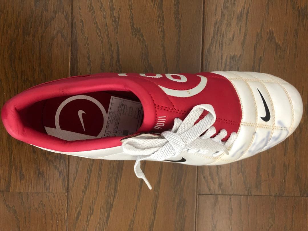 【元スペイン代表】ホセ・アントニオ・レジェス 直筆 サイン入り スパイク 右足用