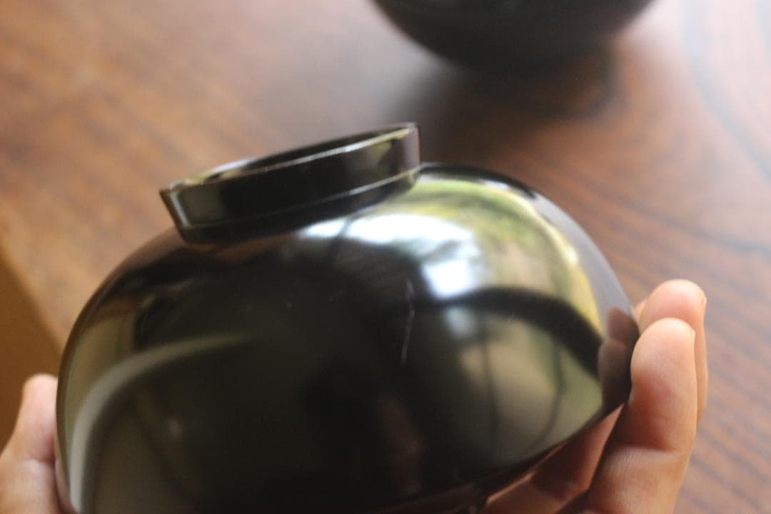 時代逸品！上質黒漆に優美な牡丹見返し蜂蒔絵の映えるお椀2点（検輪島塗蒔絵椀雑煮椀