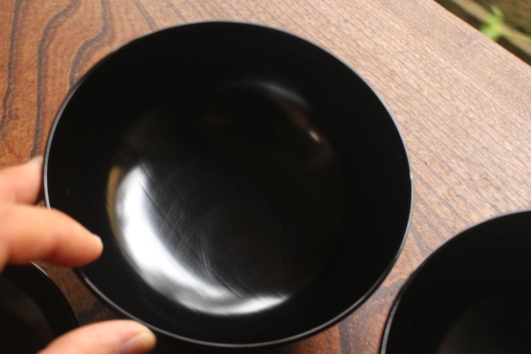 時代逸品！上質黒漆に優美な牡丹見返し蜂蒔絵の映えるお椀2点（検輪島塗蒔絵椀雑煮椀