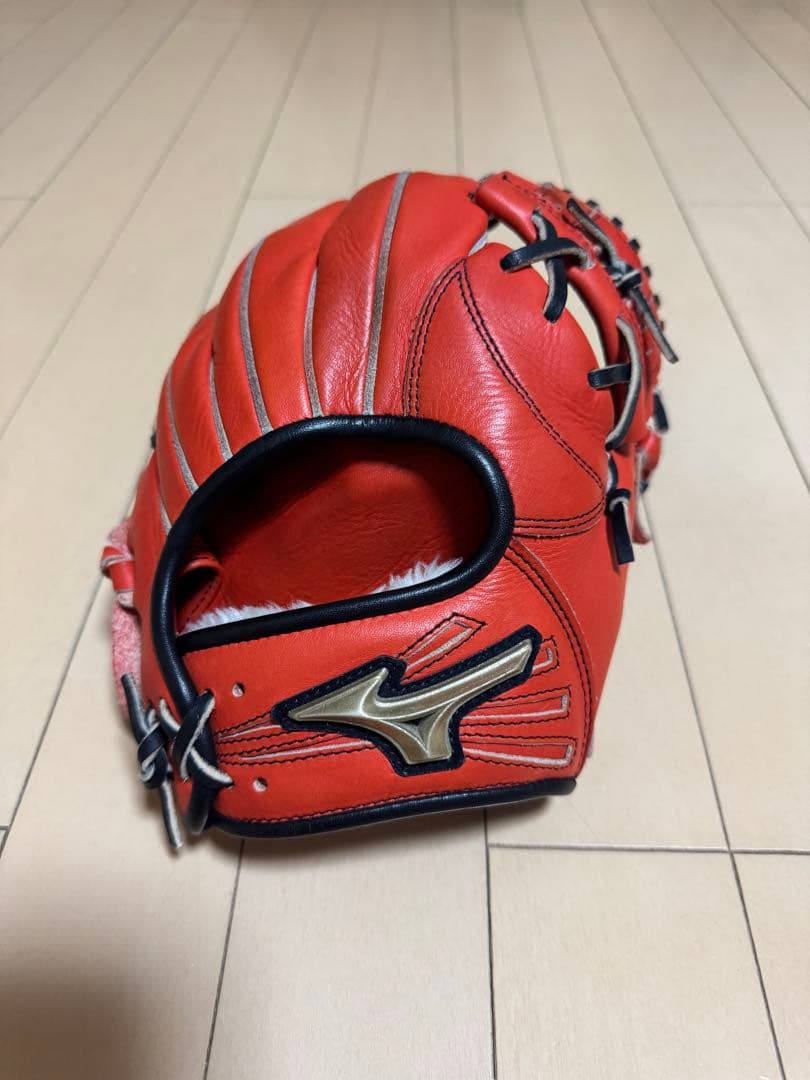 グローバルエリート　一般軟式内野手用グラブ