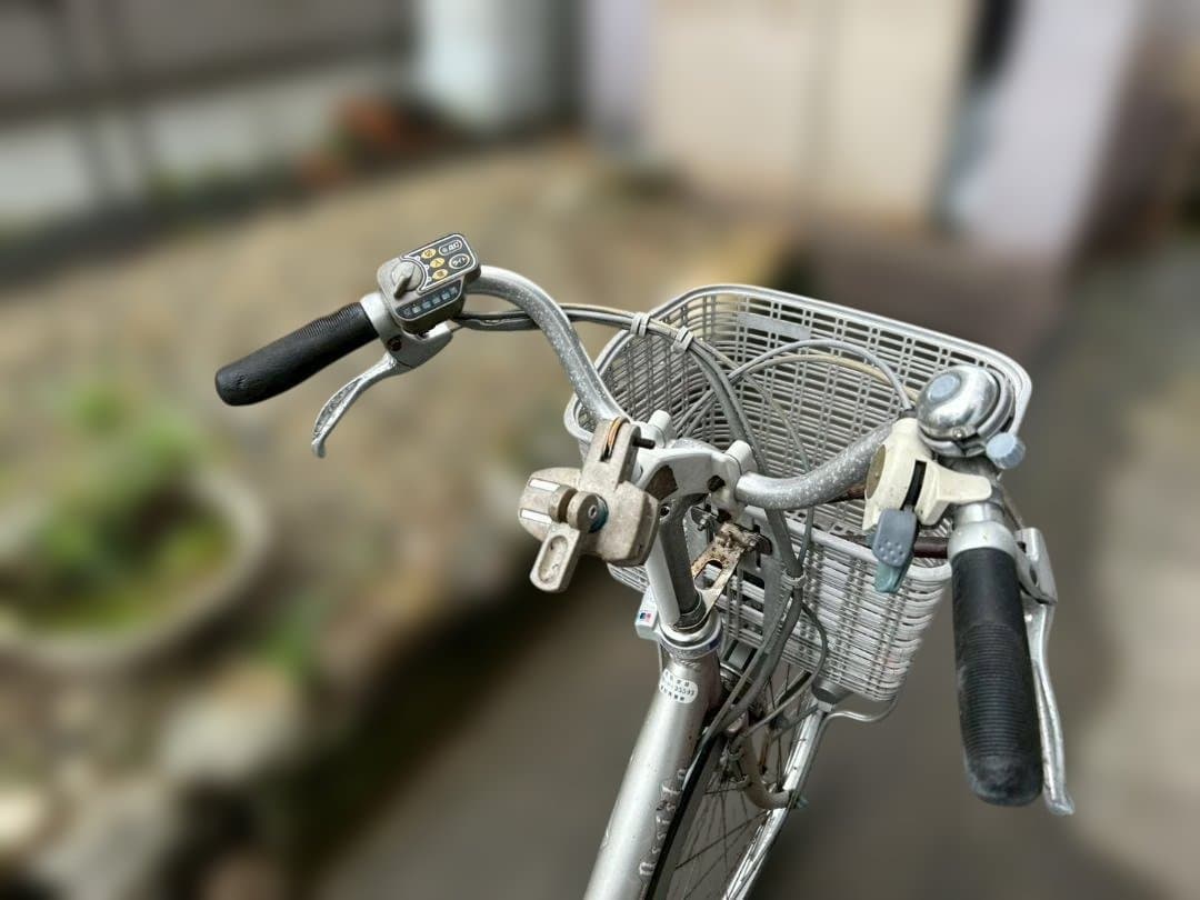 即決　ブリジストン 電動アシスト自転車　中古現状　直引き　名古屋 バスケット付き