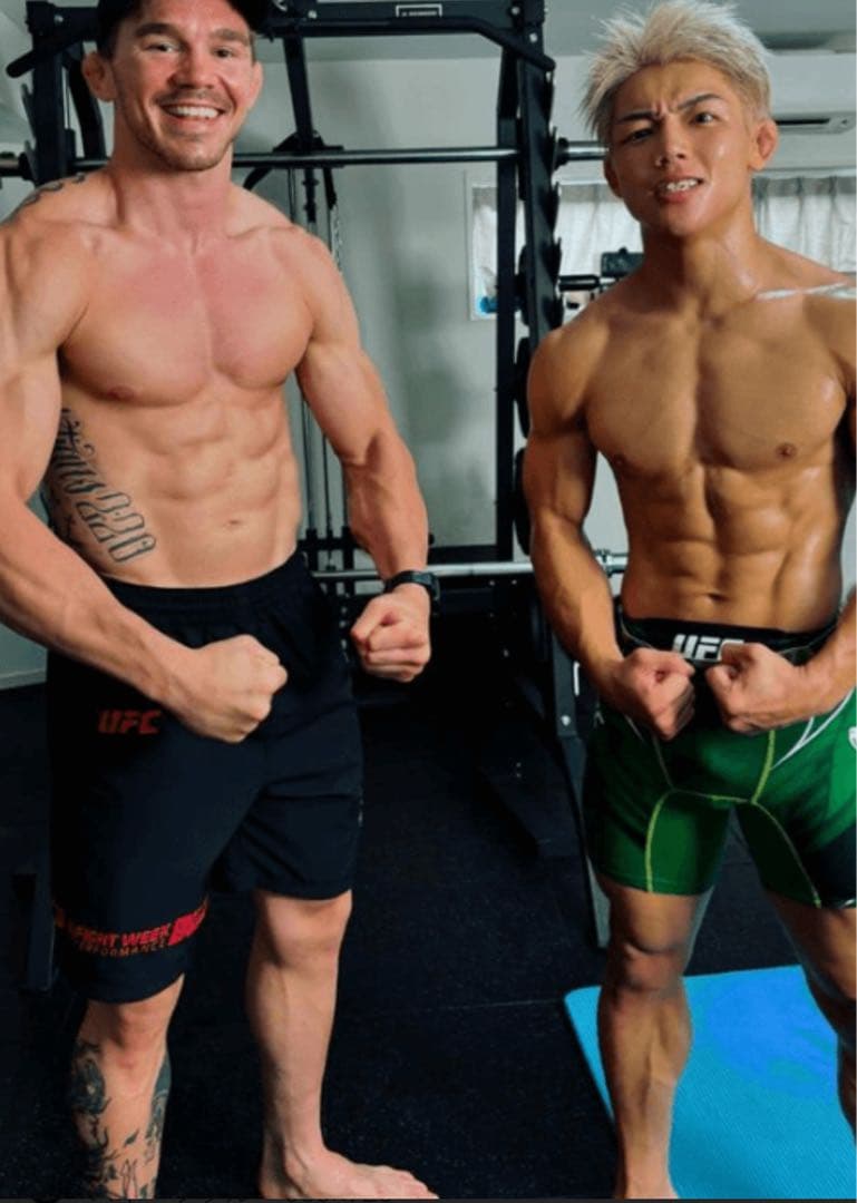 [限定品] 廃盤モデルUFC ファイトショーツ　メンズ　venum