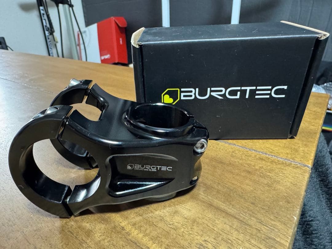 BURGTEC ステム 【クランプ35mm /リーチ42.5mm】