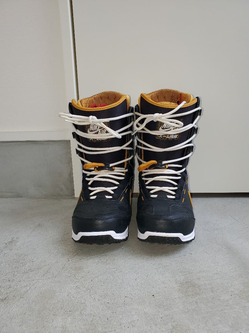 NIKE　ズーム怪獣　board 黒26.5センチ