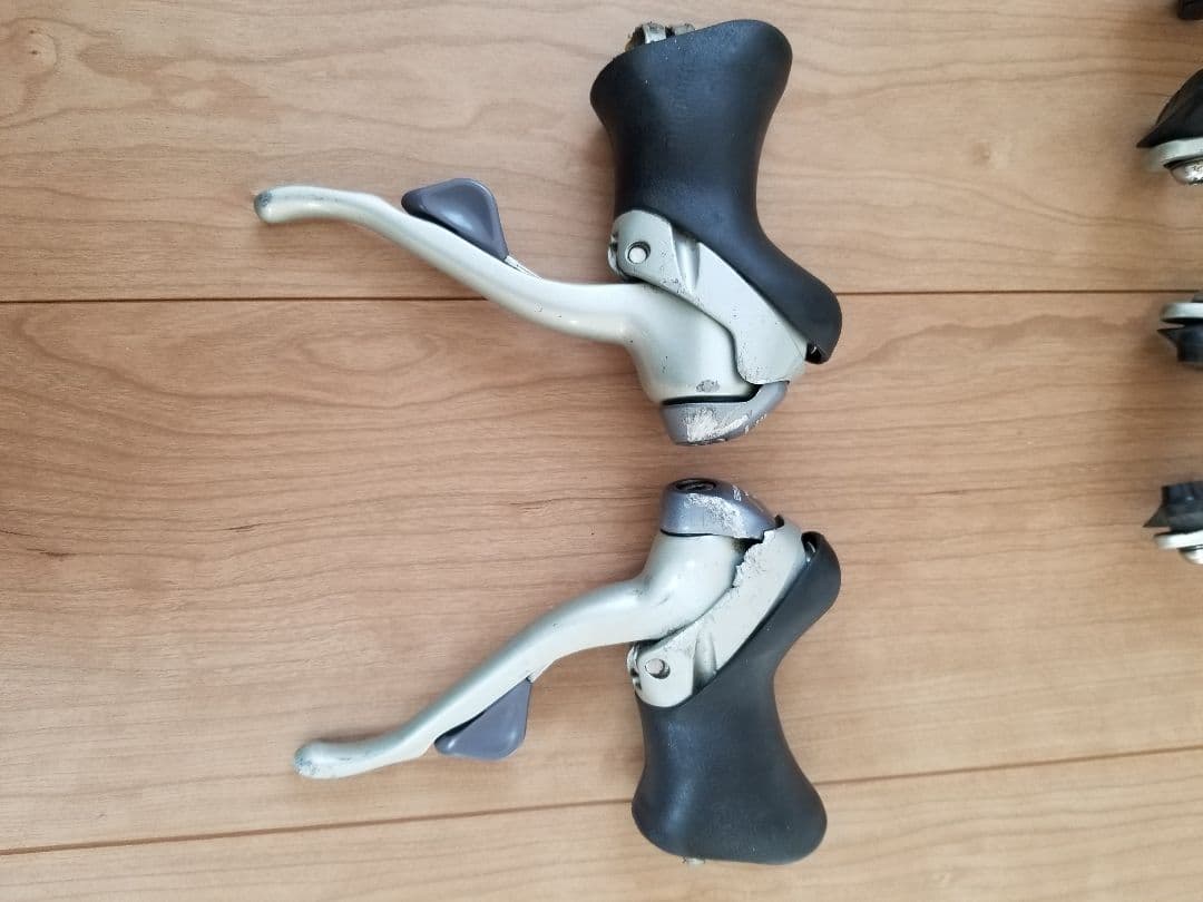 SHIMANO 105 コンポ CLARIS 8s ブレーキ FD RD STI