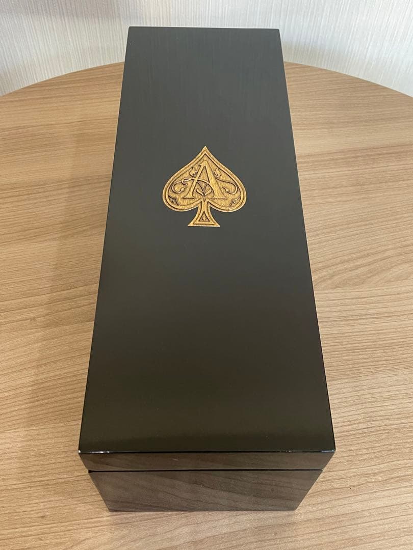 【新品 未開栓】アルマン・ド・ブリニャック ゴールド 750ml 箱付