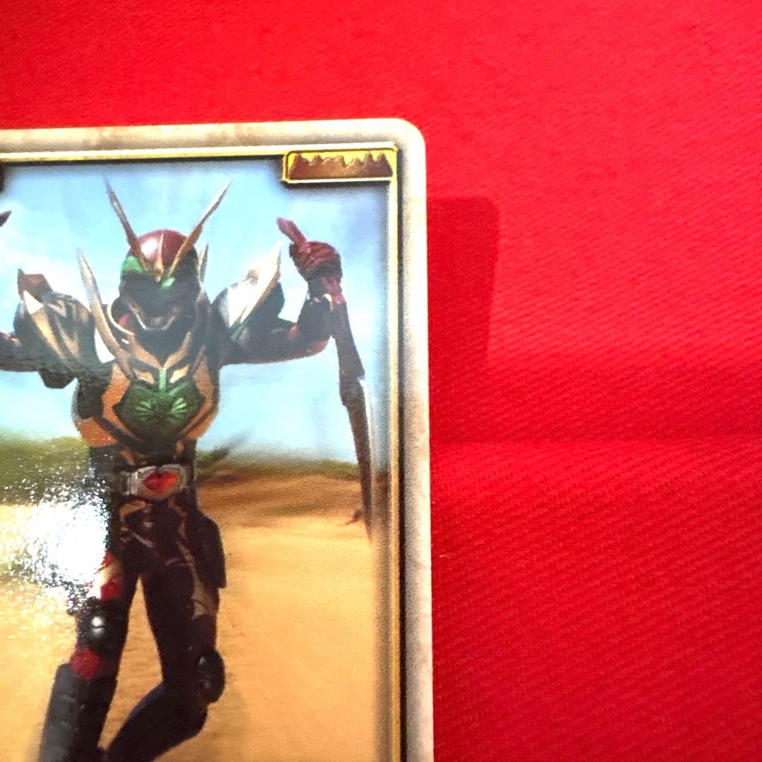 ラウズカード 仮面ライダーワイルドカリス 仮面ライダー剣 トレカ ハートK 赤緑