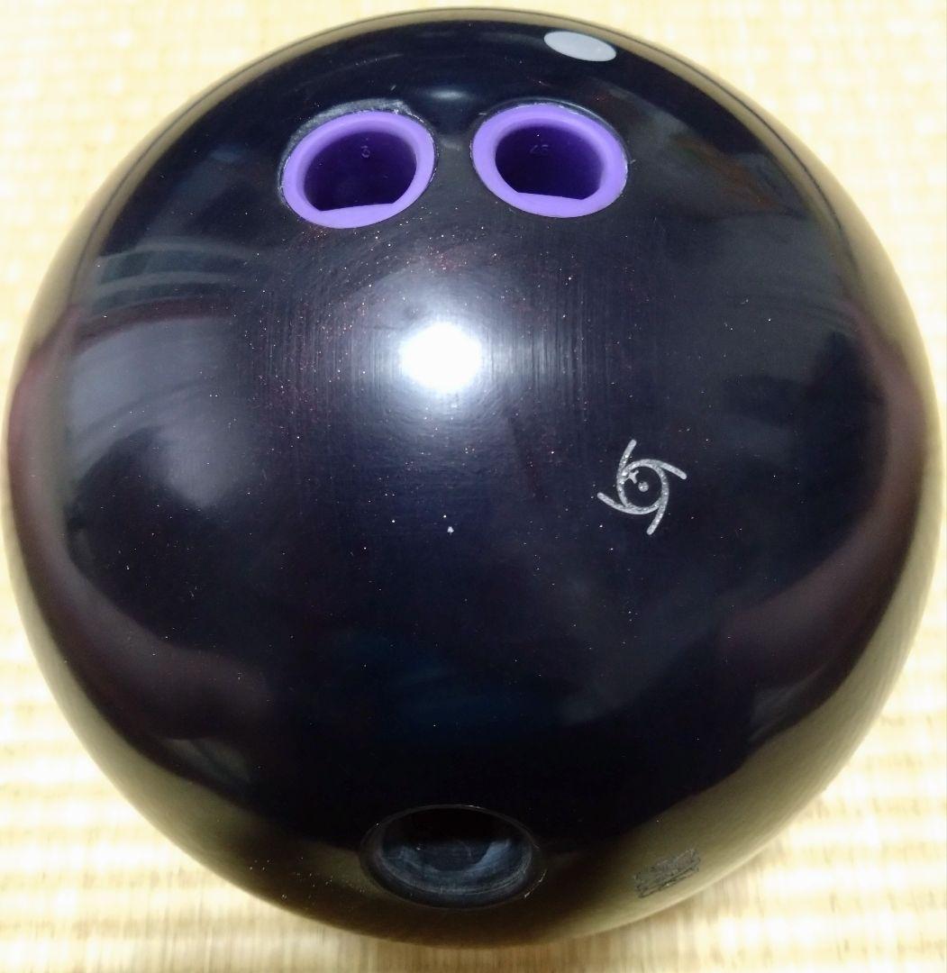 フィジックスブラックアウト　 ボウリングボール 15ポンド