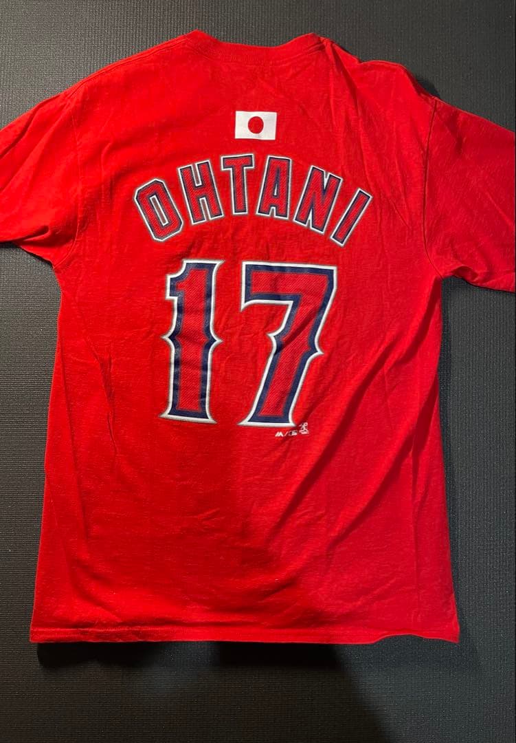 【希少】マジェスティック エンゼルス 大谷翔平 17 Tシャツ M 日本国旗入り