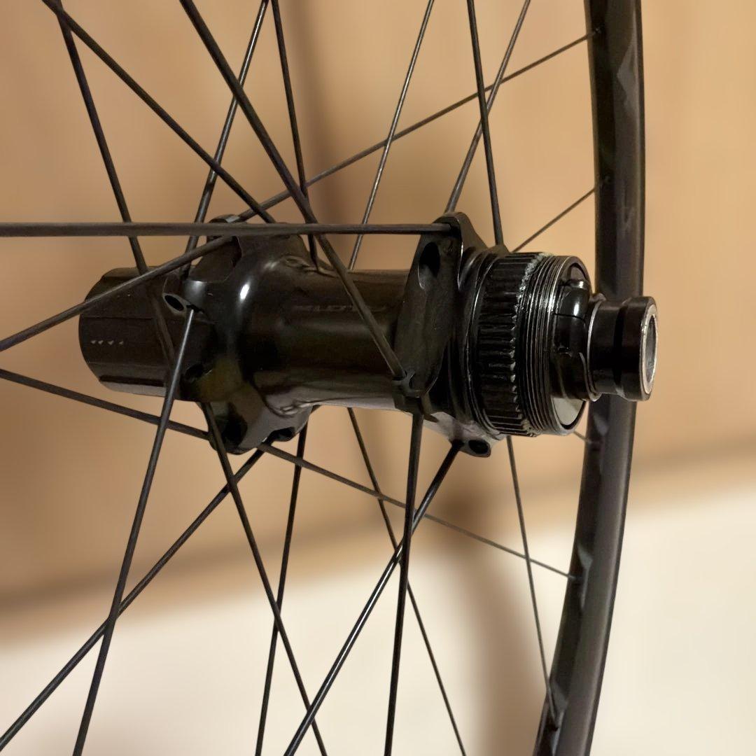 FULCRUM RACING 400DB ホィール タイヤ、ケース付