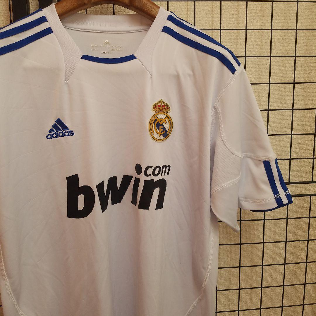 10/11 adidas × Real Madrid RONALD Set Up