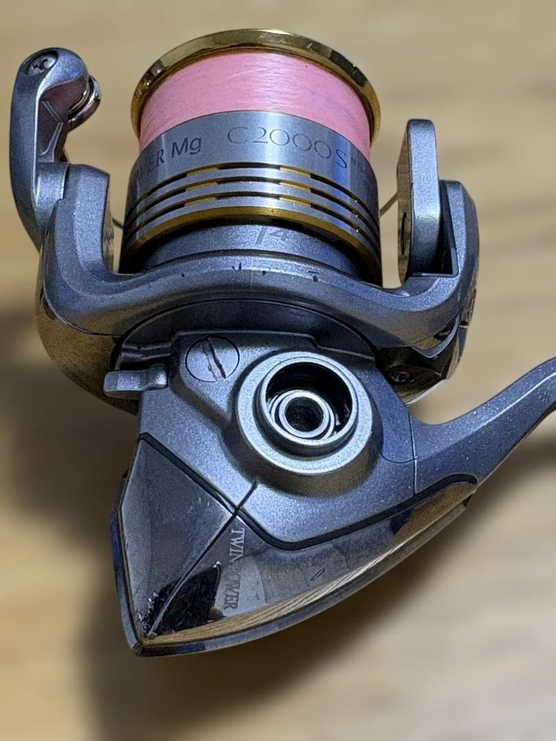 シマノ ツインパワーMgC2000S