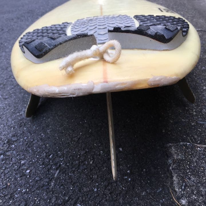 ペーシュ サーフボードフィン付き