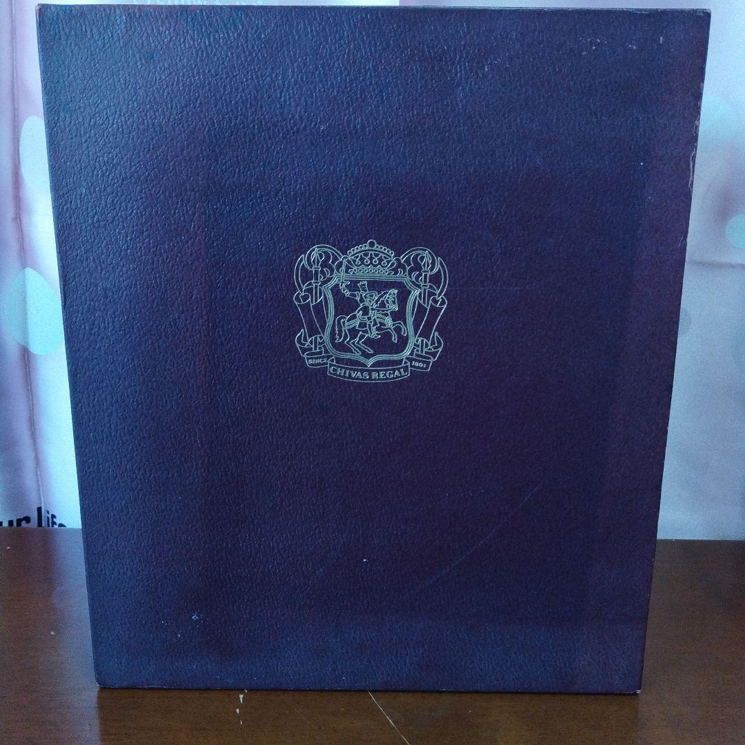 【希少】クリスタル・グラス付シーバスリーガル