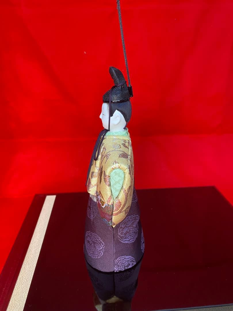 真多呂作　東京久月監製　木目込み人形　光栄立雛ガラスケース入