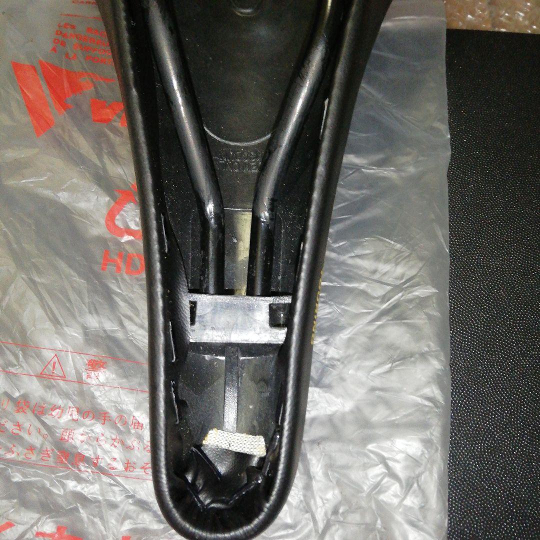 当時モノ　未使用　AVOCET TOURING　サドル　オールドMTB