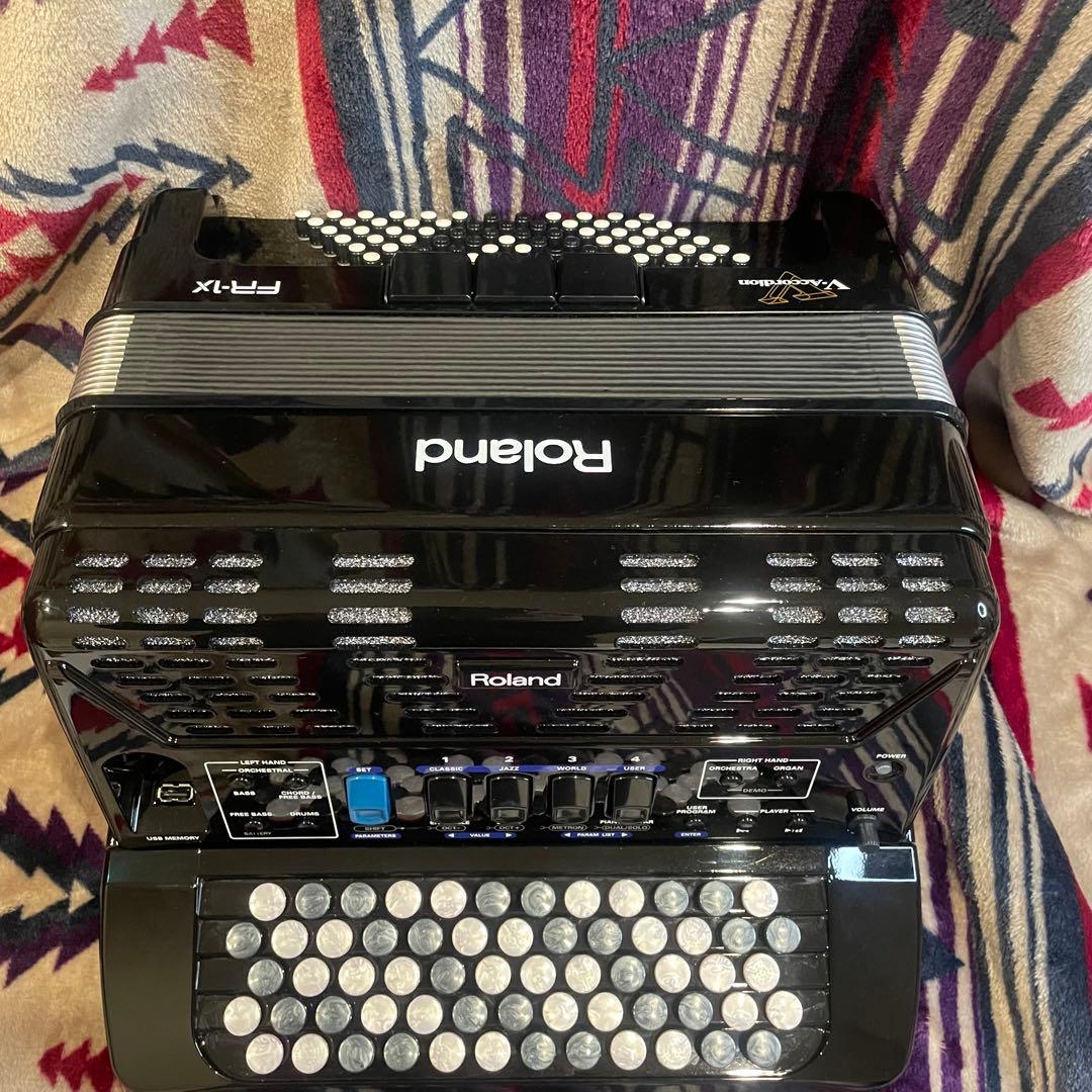 【未使用級】Roland FR-1xb ボタン式 電子アコーディオン 付属品多数