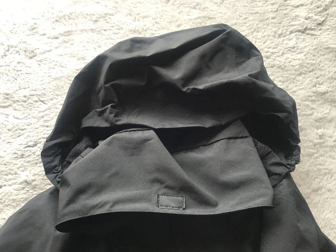 アディダス　ウインドブレーカー　スリーストライプス RAIN. RDYジャケット