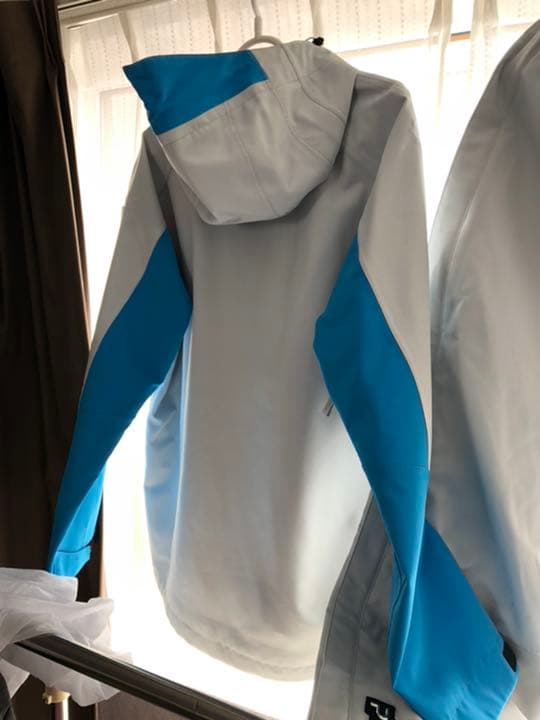 phenix フェニックス　スキーウエア　定価の半額以下