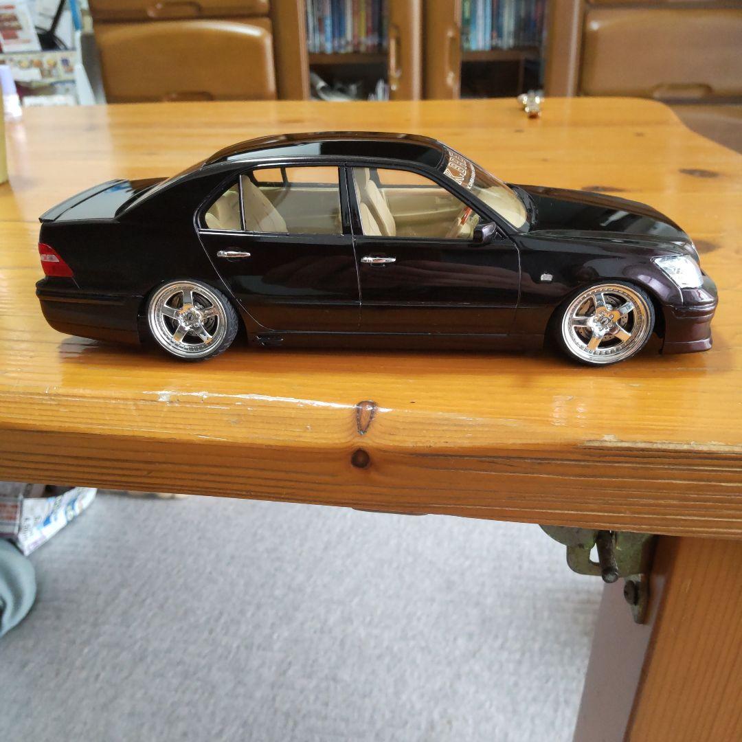 アオシマ1/24　セルシオ完成品