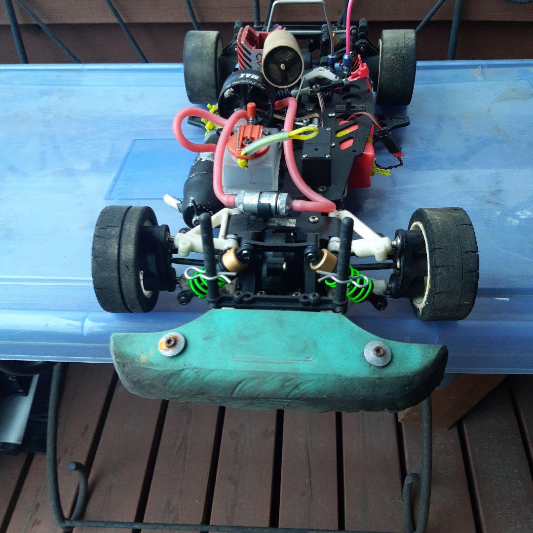 あ*あ様 ジャンク品　京商スーパー10 2台ぶん&OSエンジン 2スピードなど