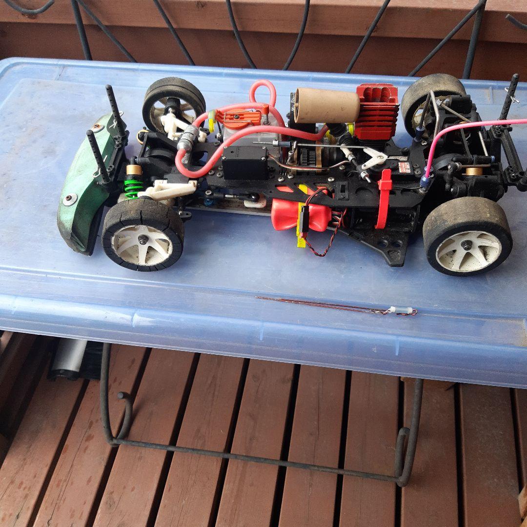 あ*あ様 ジャンク品　京商スーパー10 2台ぶん&OSエンジン 2スピードなど