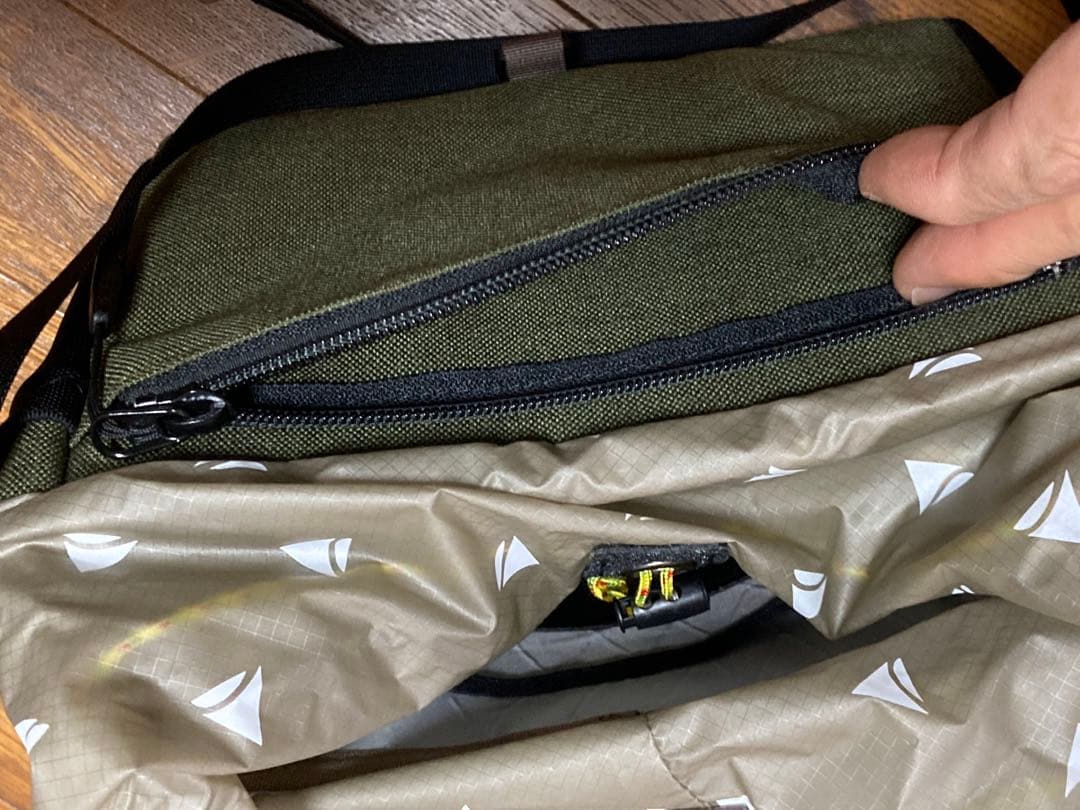 RawLow Mountan Works Bike 'n Hikeフロントバッグ