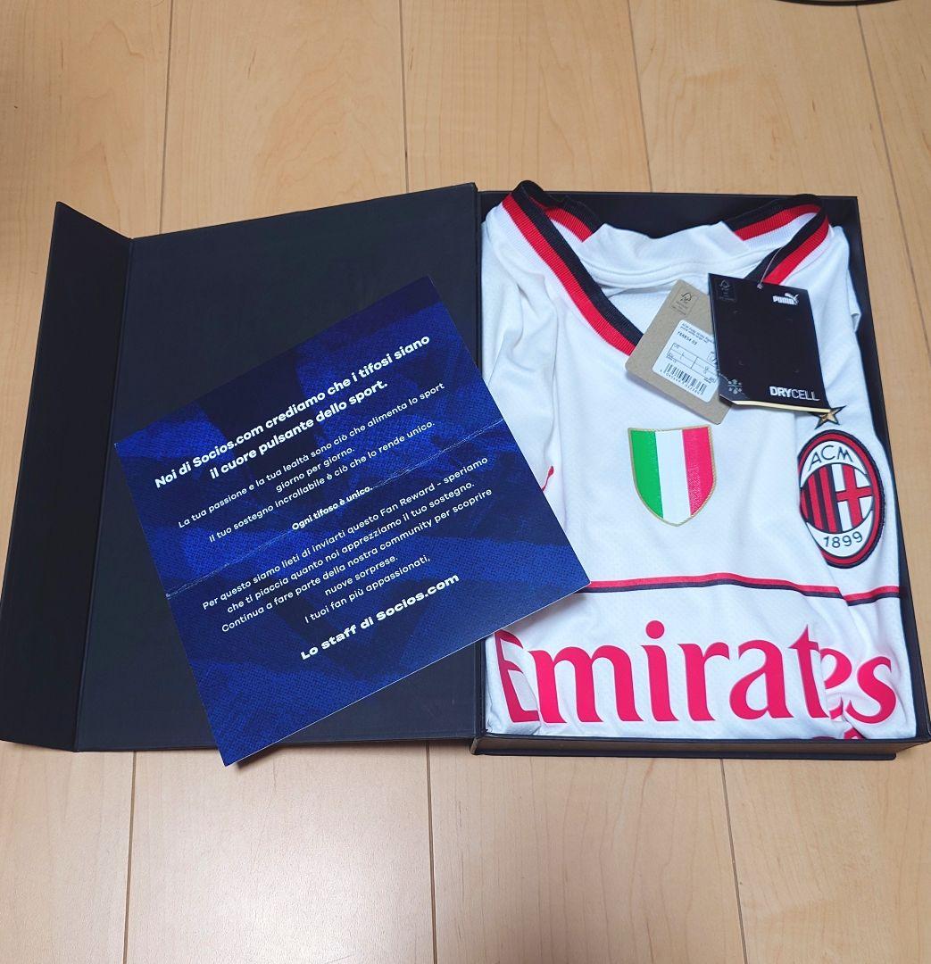 【ブラックフライデー】ACミラン テオ・エルナンデス　直筆サイン入り ユニ　L