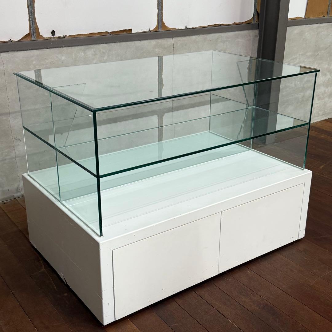 H17C2b 店舗什器 ショーケース