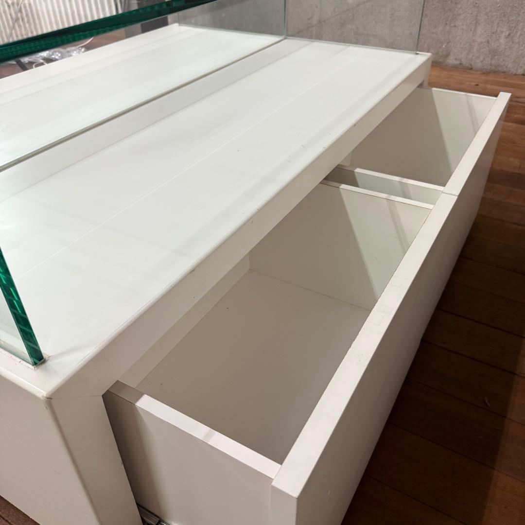 H17C2b 店舗什器 ショーケース