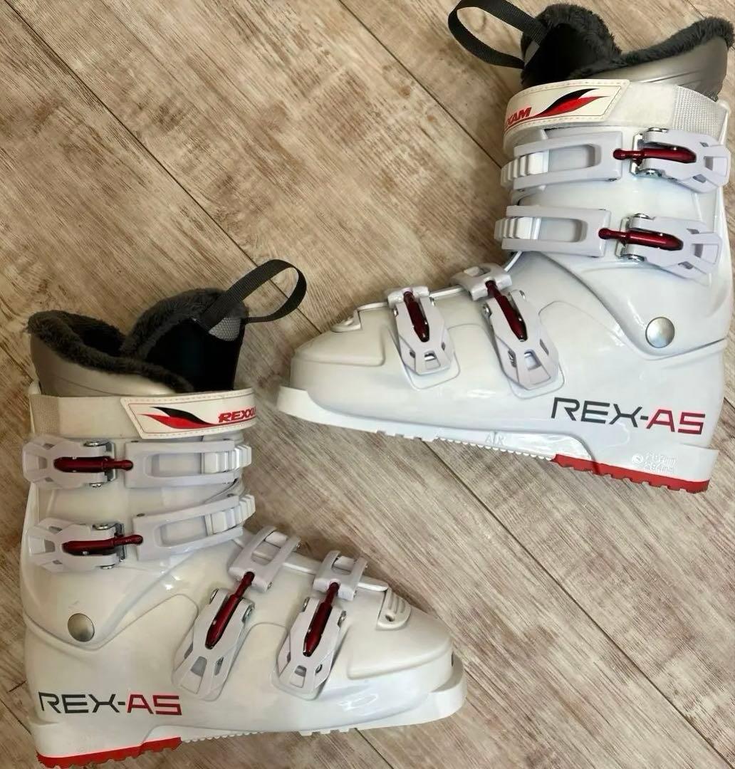 ◾️カービングスキーセット　板144㎝　ブーツ25.5㎝ メンズ用　レディース用