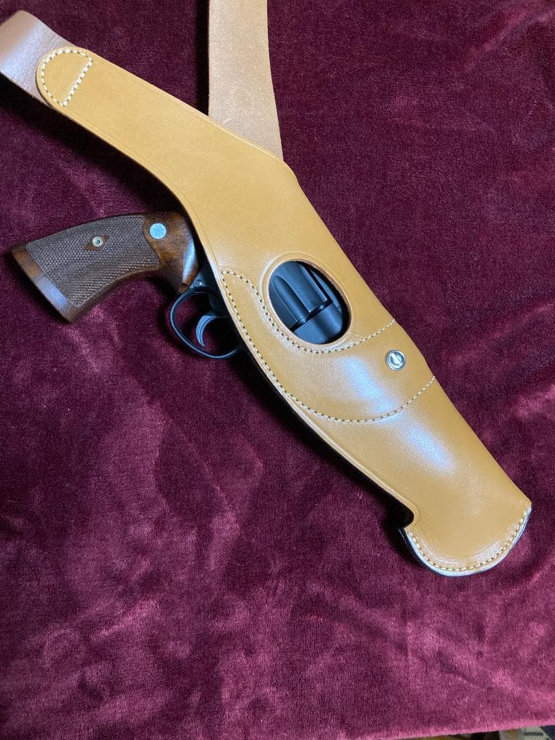【極稀少】ダーティーハリー 44マグナム用 ショルダーホルスター 本革